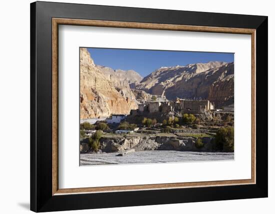 Nepal, Mustang, Chusang. the Old Fort at Chusang, Deep in the Kali Gandaki Gorge.-Katie Garrod-Framed Photographic Print