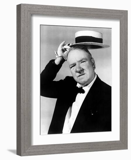 Never Give a Sucker an Even Break, W.C. Fields, 1941-null-Framed Photo