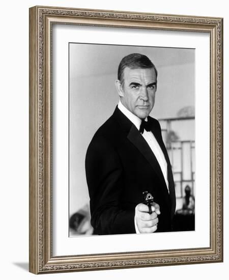 Never Say Never Again, Sean Connery, 1983-null-Framed Photo