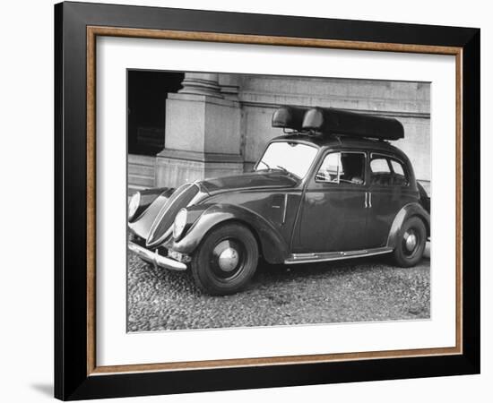 New Fiat Car-Carl Mydans-Framed Photographic Print