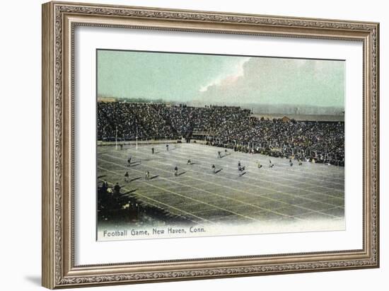 New Haven, Connecticut - Football Game at Yale Bowl-Lantern Press-Framed Art Print