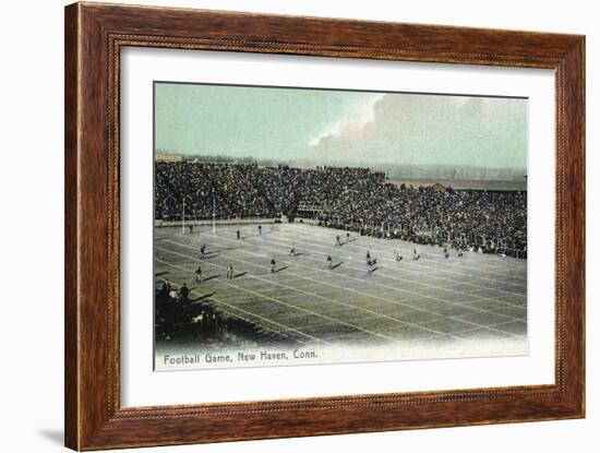 New Haven, Connecticut - Football Game at Yale Bowl-Lantern Press-Framed Art Print