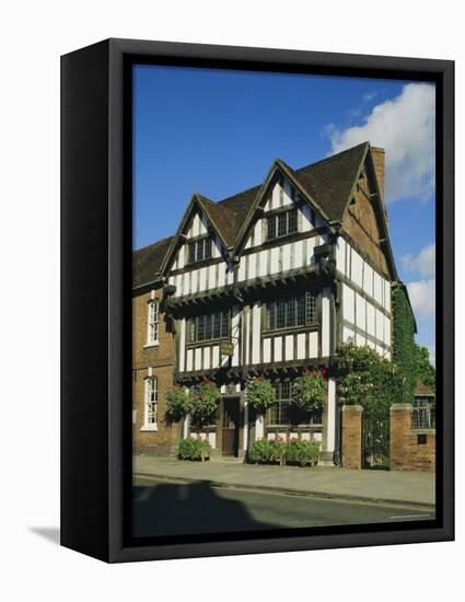 New Place, Stratford-Upon-Avon, Warwickshire, England, UK, Europe-Michael Short-Framed Premier Image Canvas