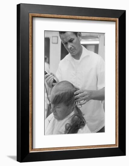 New U.S. Army draft recruit getting his hair cut by a barber, May 15 1967-Warren K. Leffler-Framed Photographic Print