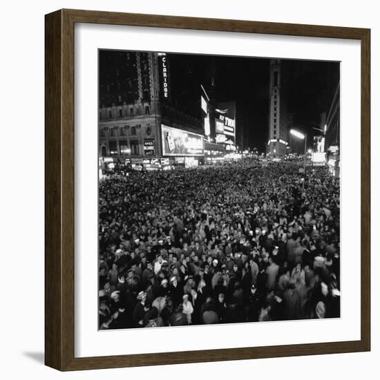 New Year's Eve Celebration-null-Framed Photographic Print