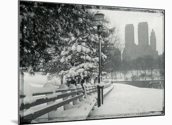 New York City In Winter VIII-British Pathe-Mounted Giclee Print