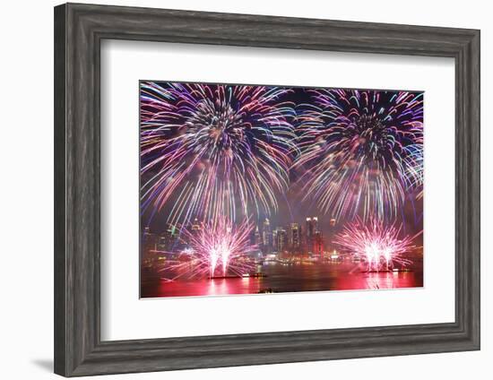 NEW YORK CITY - JUL 4: New York City Manhattan Independence Day Firework Show in Hudson River as An-Songquan Deng-Framed Photographic Print