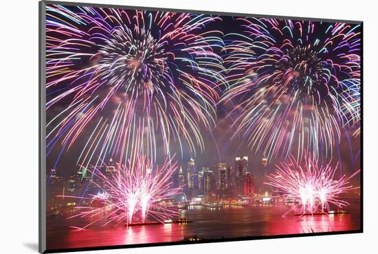 NEW YORK CITY - JUL 4: New York City Manhattan Independence Day Firework Show in Hudson River as An-Songquan Deng-Mounted Photographic Print