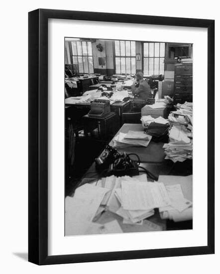 New York City Newspaper Strike, Photo-Engravers on Strike, Nearly Empty Newsroom of the Daily News-Ralph Morse-Framed Photographic Print