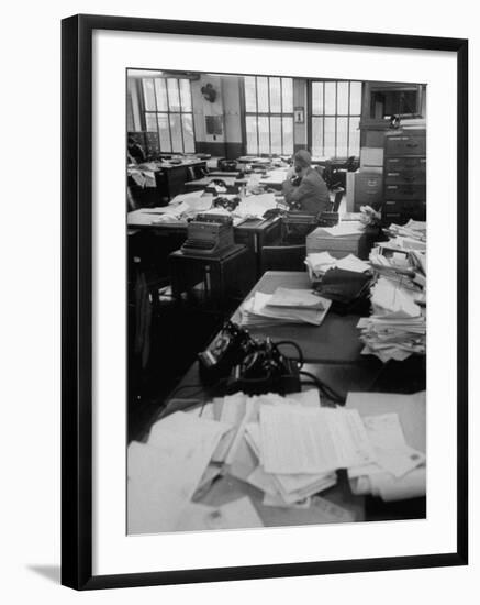 New York City Newspaper Strike, Photo-Engravers on Strike, Nearly Empty Newsroom of the Daily News-Ralph Morse-Framed Photographic Print