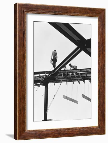 New York City, Untitled 7, c.1953-64-Nat Herz-Framed Photographic Print