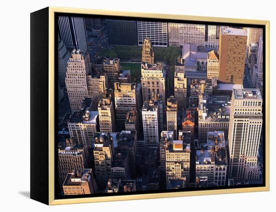 New York City-Lauree Feldman-Framed Premier Image Canvas