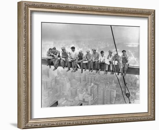 New York Construction Workers Lunching on a Crossbeam-null-Framed Premium Photographic Print