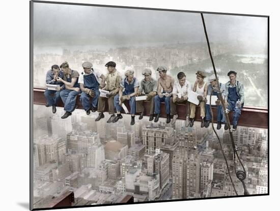 New York Construction Workers Lunching on a Crossbeam-null-Mounted Photographic Print