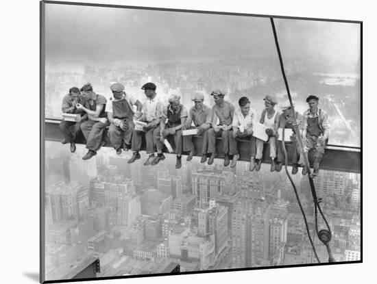New York Construction Workers Lunching on a Crossbeam-null-Mounted Photographic Print