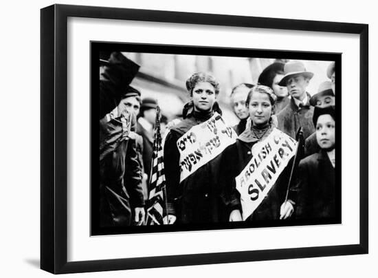 New York Labor Day 1909-null-Framed Art Print