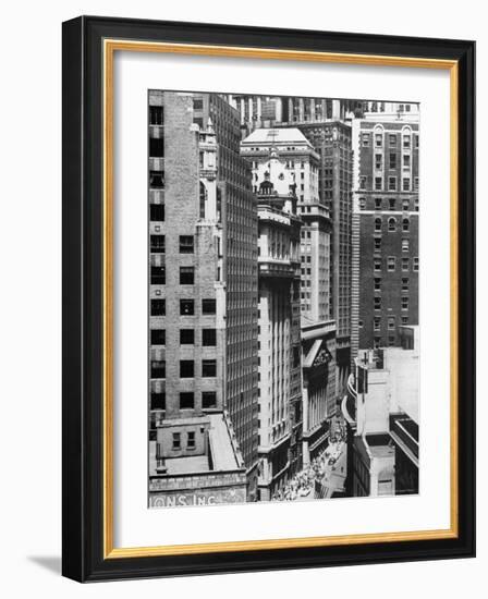 New York Stock Exchange Building Move About on Nassau St-Andreas Feininger-Framed Photographic Print