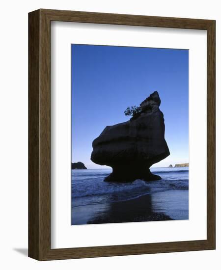 New Zealand, Coromandel Peninsula, Cathedral Cove, Tuff Stone Rock in the Sea-Thonig-Framed Photographic Print