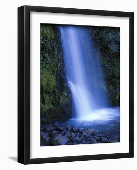 New Zealand, North Island, Dawson Falls, Waterfall-Thonig-Framed Photographic Print