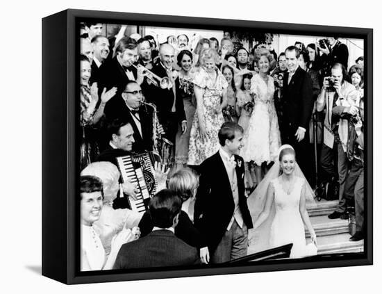 Newlyweds, Edward and Tricia Nixon Cox Leave the White House after their Wedding, June 12, 1971-null-Framed Stretched Canvas