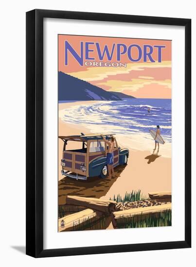 Newport, Oregon - Woody on Beach-Lantern Press-Framed Art Print