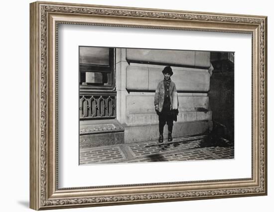 Newsboy, 1909-Lewis Wickes Hine-Framed Photographic Print