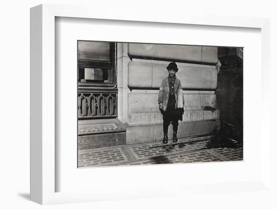 Newsboy, 1909-Lewis Wickes Hine-Framed Photographic Print