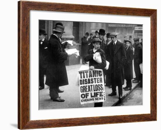 Newsboy Ned Parfett Announcing the Sinking of the 'Titanic' Outside the Offices of the White Star…-null-Framed Photographic Print