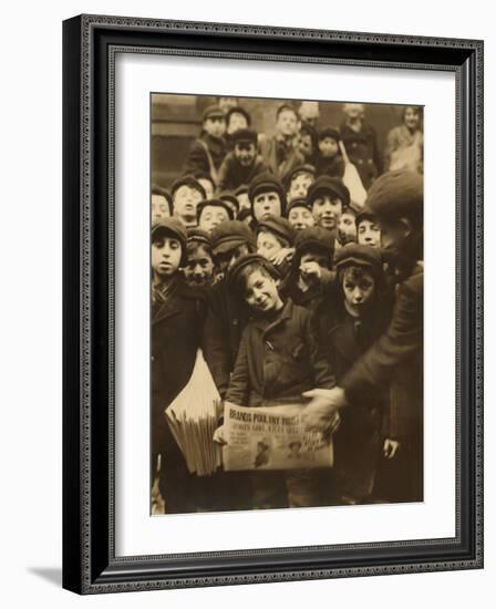 Newsies at the Paper Office, Bank Alley, Syracuse, New York, c.1910-Lewis Wickes Hine-Framed Photo