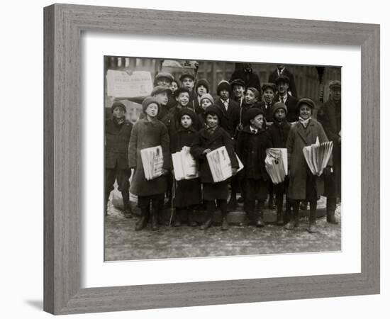 Newsies-Lewis Wickes Hine-Framed Photo