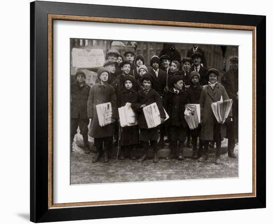 Newsies-Lewis Wickes Hine-Framed Photo