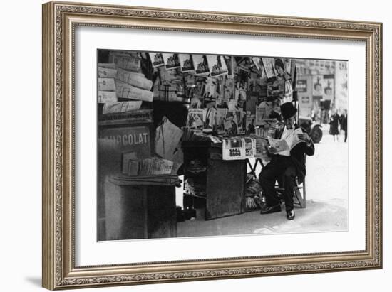 Newspaper Stand, Paris, 1931-Ernest Flammarion-Framed Giclee Print