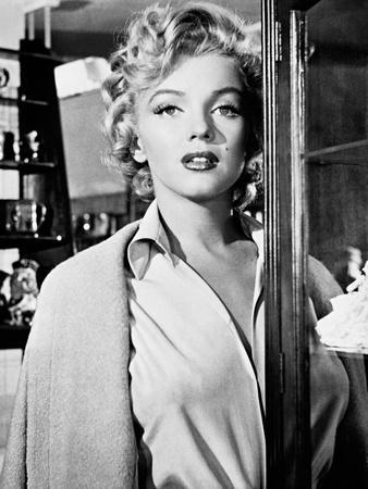Film-Noir Photography Wall Art: Prints, Paintings & Posters