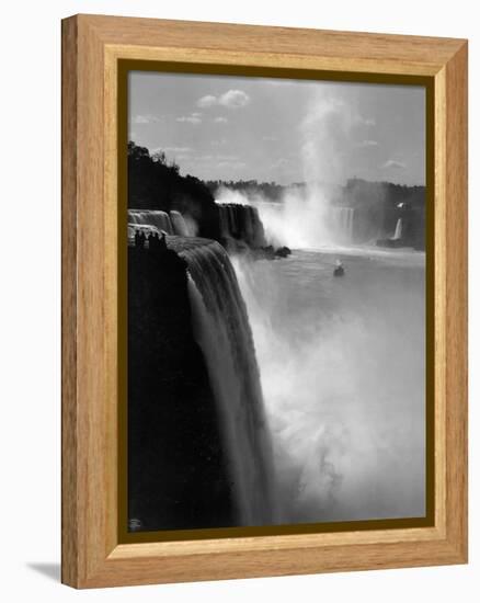 Niagara Falls-null-Framed Premier Image Canvas