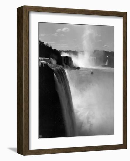 Niagara Falls-null-Framed Photographic Print