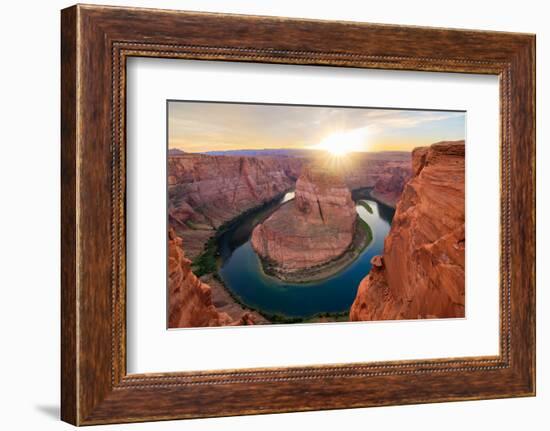 Nice Image of Horseshoe Bend-diro-Framed Photographic Print