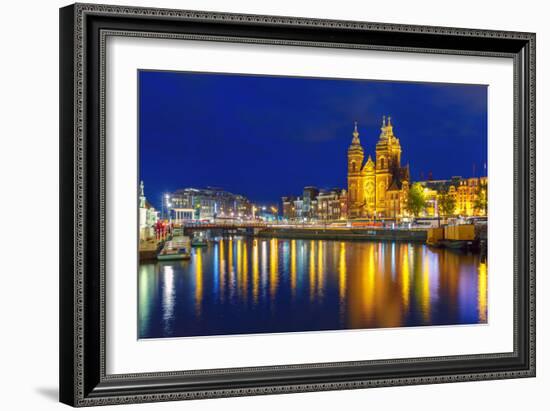 Night Amsterdam Canal and Basilica Saint Nichola-kavalenkava volha-Framed Photographic Print