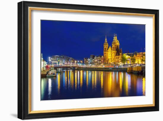 Night Amsterdam Canal and Basilica Saint Nichola-kavalenkava volha-Framed Photographic Print