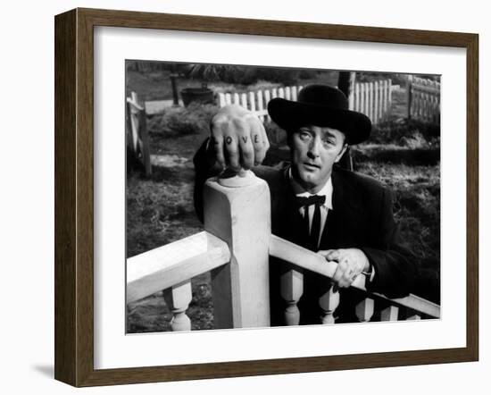 Night of the Hunter, Robert Mitchum, 1955-null-Framed Photo