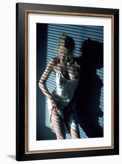 Nine 1/2 Weeks, Kim Basinger, Directed by Adrian Lyne, 1986-null-Framed Photo