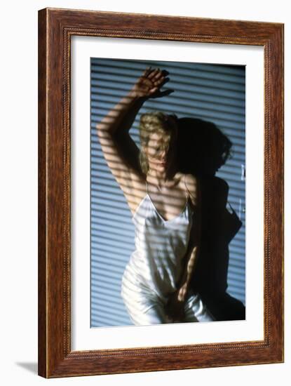 Nine 1/2 Weeks, Kim Basinger, Directed by Adrian Lyne, 1986-null-Framed Photo