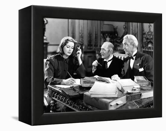 NINOTCHKA, 1939 directed by ERNST LUBITSCH Greta Garbo (b/w photo)-null-Framed Stretched Canvas