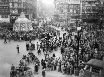 Ve Day Celebrations in London 1945-Nixon Greaves and-Mounted Photographic Print