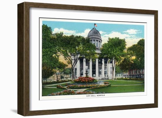 Norfolk, Virginia, Exterior View of City Hall-Lantern Press-Framed Art Print