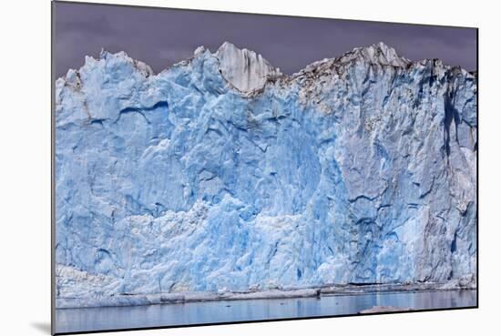 North America, the Usa, Alaska, Columbia Glacier, Abnormal Termination Edge-Bernd Rommelt-Mounted Photographic Print