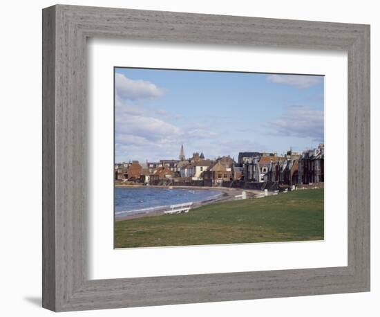 North Berwick, Lothian, Scotland, United Kingdom-Nelly Boyd-Framed Premium Photographic Print