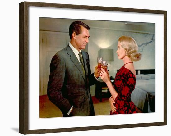 North By Northwest, Cary Grant, Eva Marie Saint, 1959-null-Framed Photo
