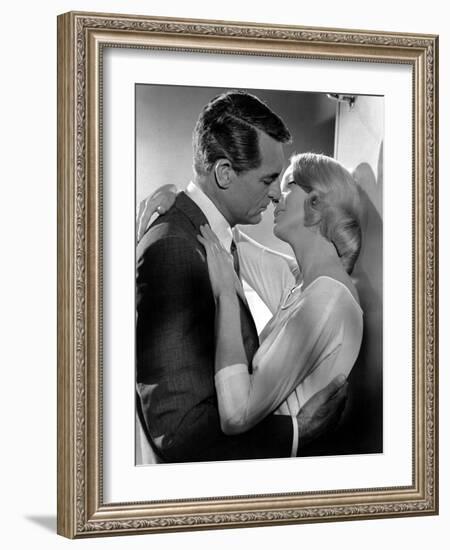 North by Northwest, Cary Grant, Eva Marie Saint, 1959-null-Framed Photo