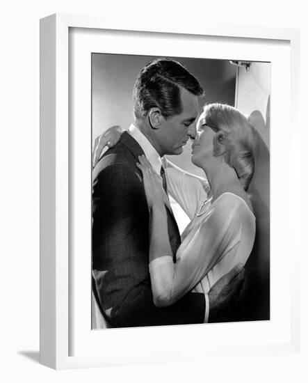 North by Northwest, Cary Grant, Eva Marie Saint, 1959-null-Framed Premium Photographic Print
