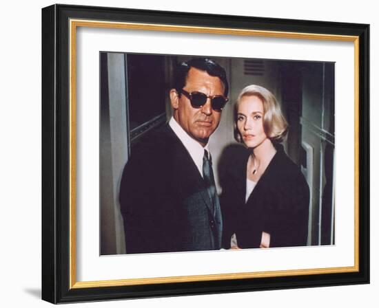 North by Northwest, Cary Grant, Eva Marie Saint, 1959-null-Framed Photo